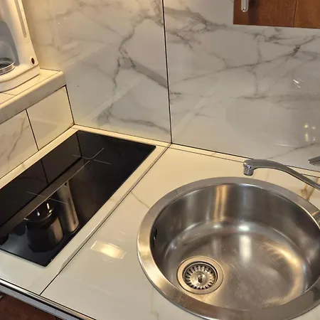 Maison Et Meublées à Accès Privatifs 3*